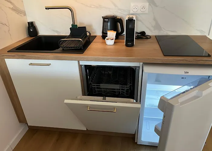 Carteret Centre, Port Avec Balcon Vue ברנוויל-קרטרט